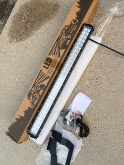 LED Light Bar with Wiring Harness 32”