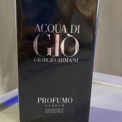 GIORGIO ARMANI 