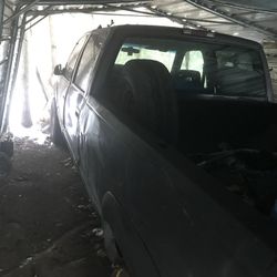1999 Chevy Truck 4x4 Parting Out