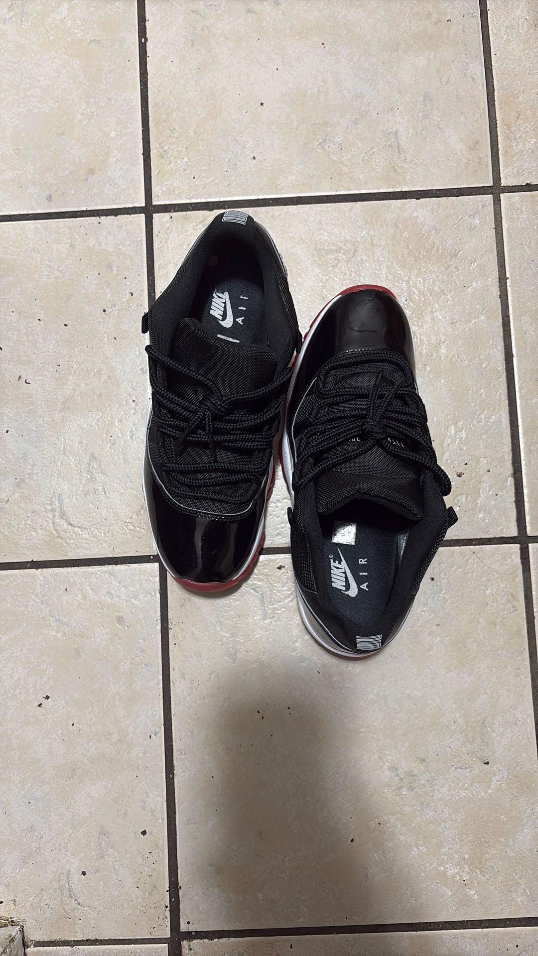 Retro Jordan 11 Bred 9.5