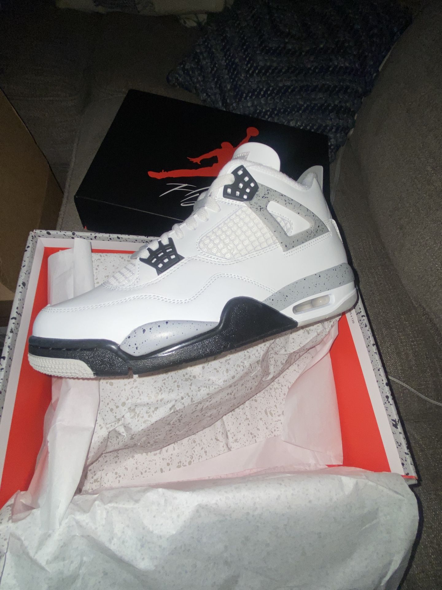 Jordan 4 Cement