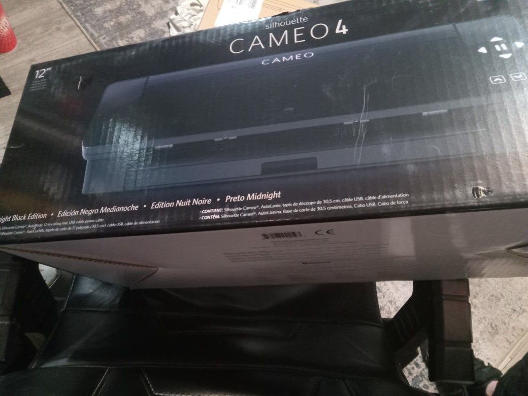 Silhouette Cameo 4 Brand New
