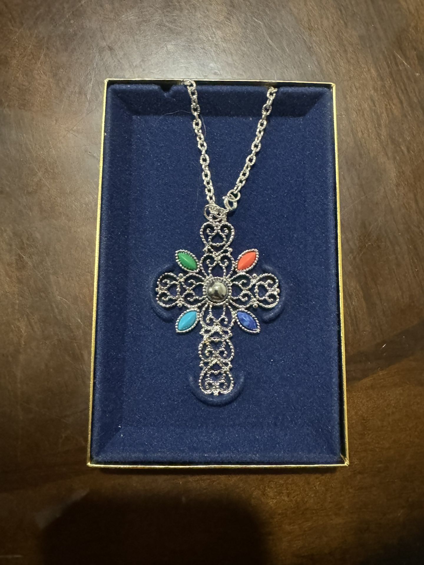 Avon Silver Necklace 