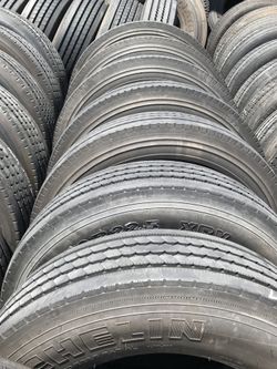 Used tires 255/80r22.5 michellin