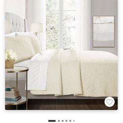 lush Decor Ava diamond Ivory king oversized cotton quilt 3 pc set