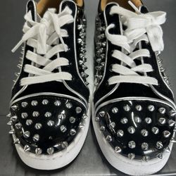 Christian  Louboutin 