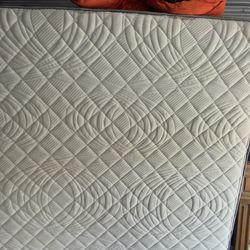 King Size Mattress / Colchón king