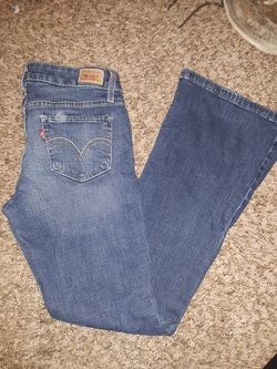 Womens Levi's