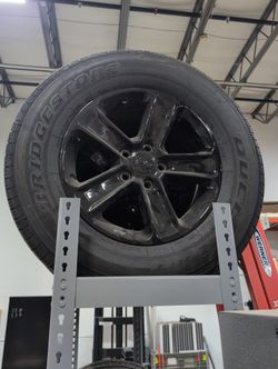4 OEM Jeep Wheels