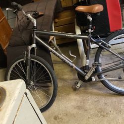 Schwinn Suburban  Bike Practically New 