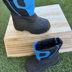 Cozy Black and Blue Kids Snow Boots