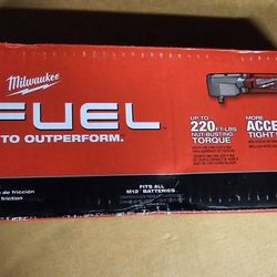 Milwaukee Fuel Right Angle Impact Wrench 3/8 M12