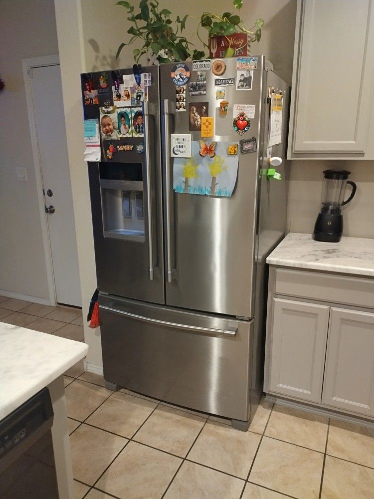 Maytag Refrigerator for Sale in Albuquerque, NM OfferUp