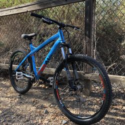 Used diamondback sales hook