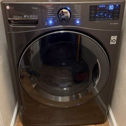 LG Front Load Washer/Dryer Set, Black Steel