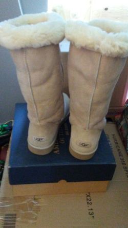 AUSTRALIA UGG BOOTS