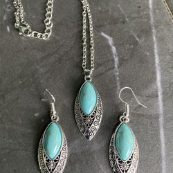 Turquoise Vintage Bohemian Necklace And Earrings 