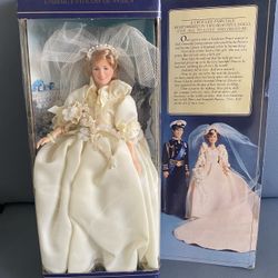 Antique Dolls 