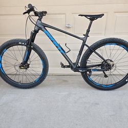 GIANT FATHOM 2 MOUNTAIN BIKE, 1X10, SETUP TUBELESS, DROPPER POST (MEDIUM FRAME)