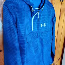 Under Armour Hood Light Rain Jacket Condition Is New Size Xl 