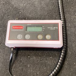 Rubbermaid scale 