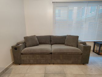 81.5" Cloud Loveseat Couch – Like New – USB Charging & Storage – $299 OBO