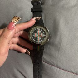 Gucci Pantcaon Watch
