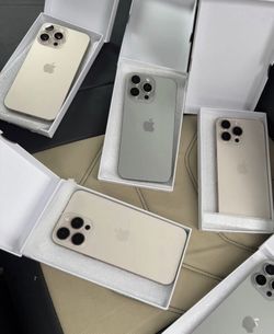 iPhone 16 Pro Max Unlocked