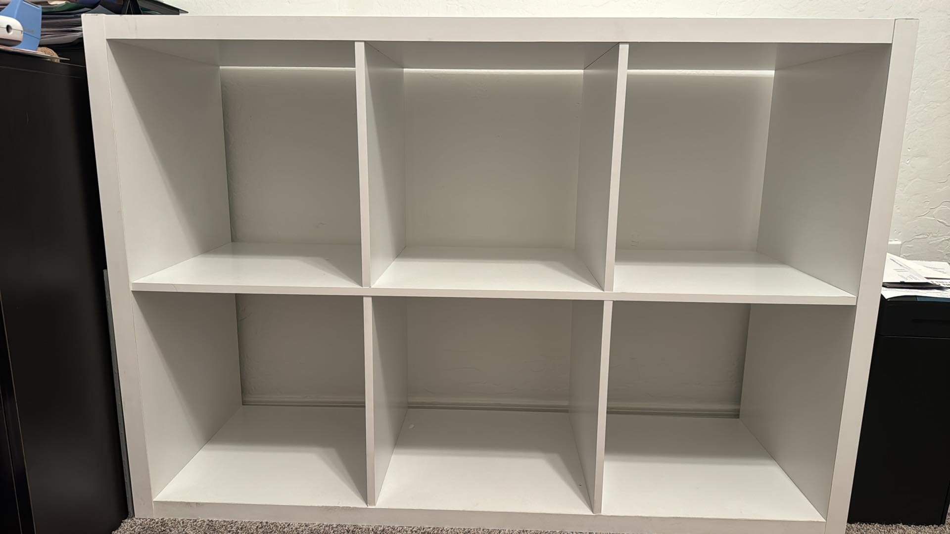 Storage shelf 