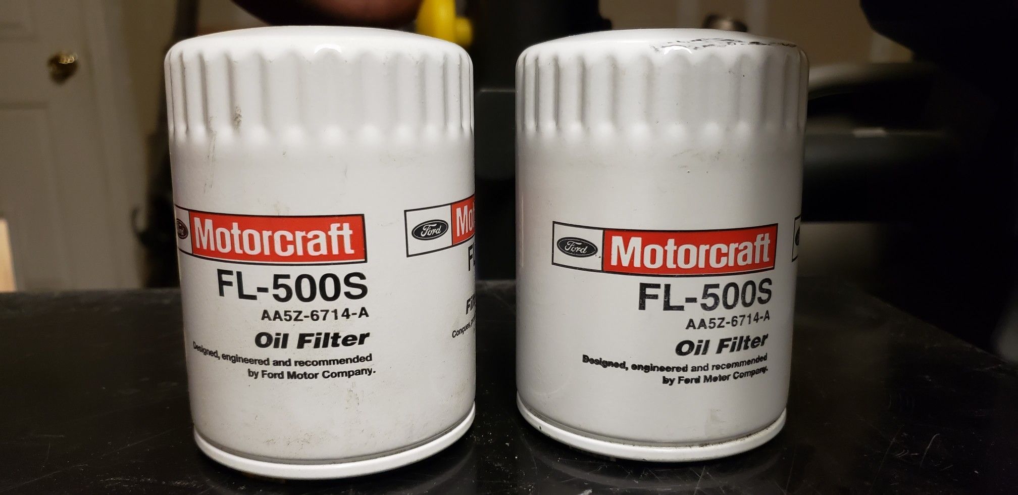 2 new motor oil filters