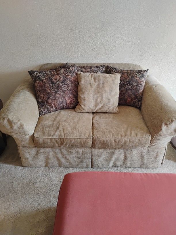 Sofa Loveseat 