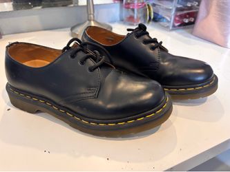 Dr martens size 7