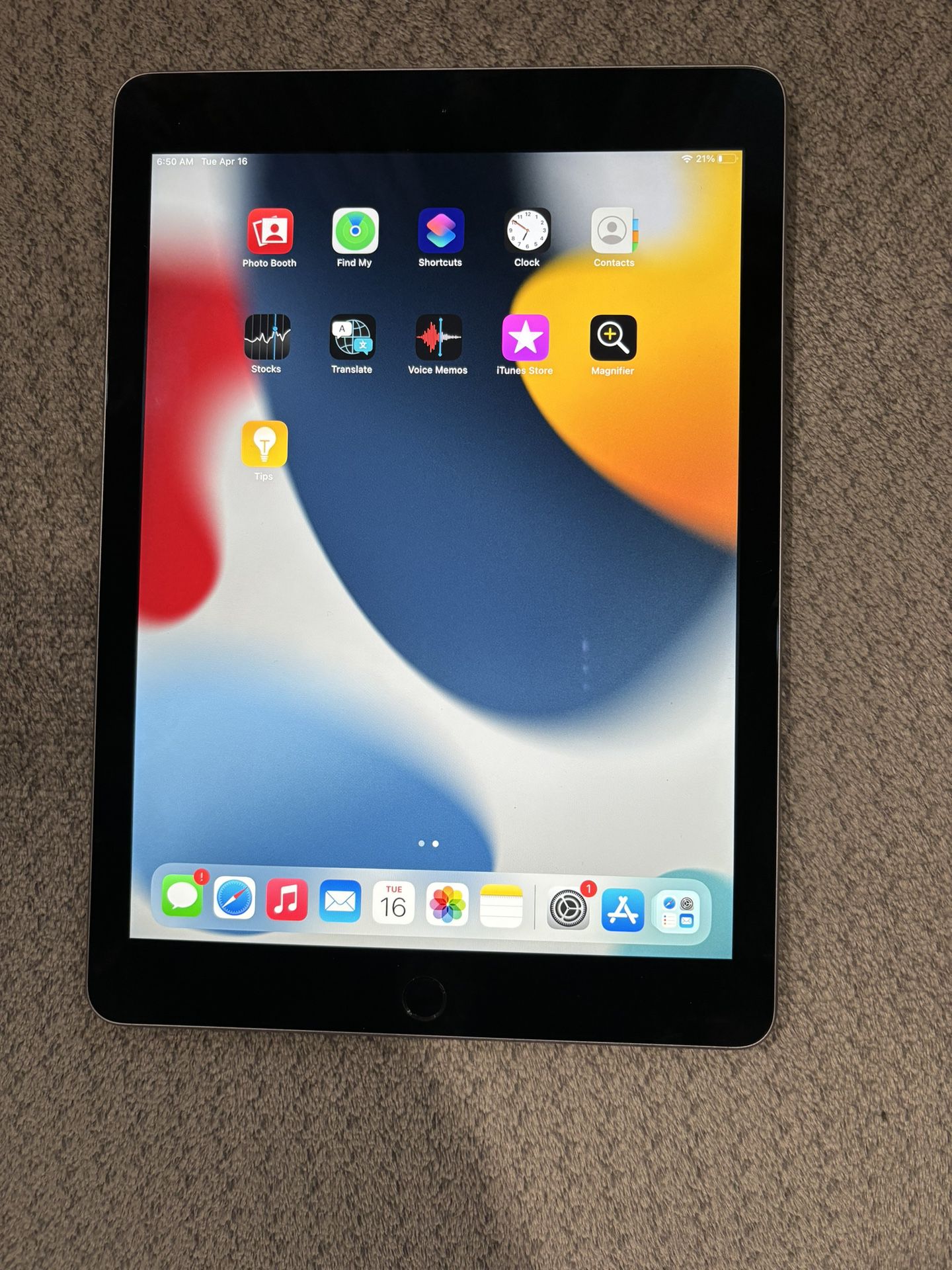 Apple iPad Air 2 Like New