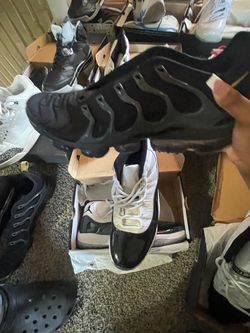 Air Jordan 11 Retro Concord High-Top Sneakers