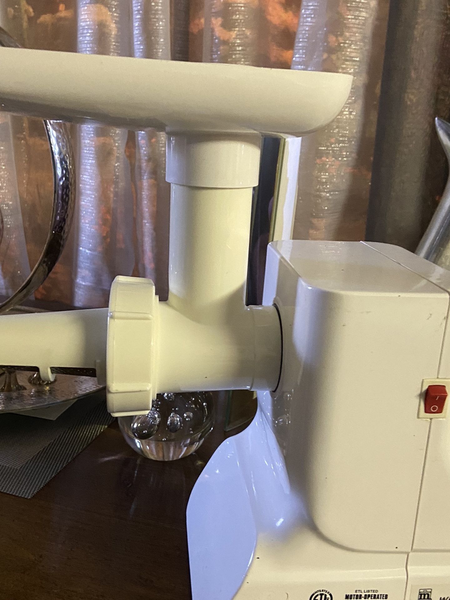 Miracle wheat grass juicer