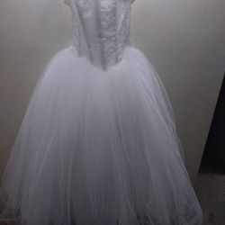 Brand New Wedding Dress