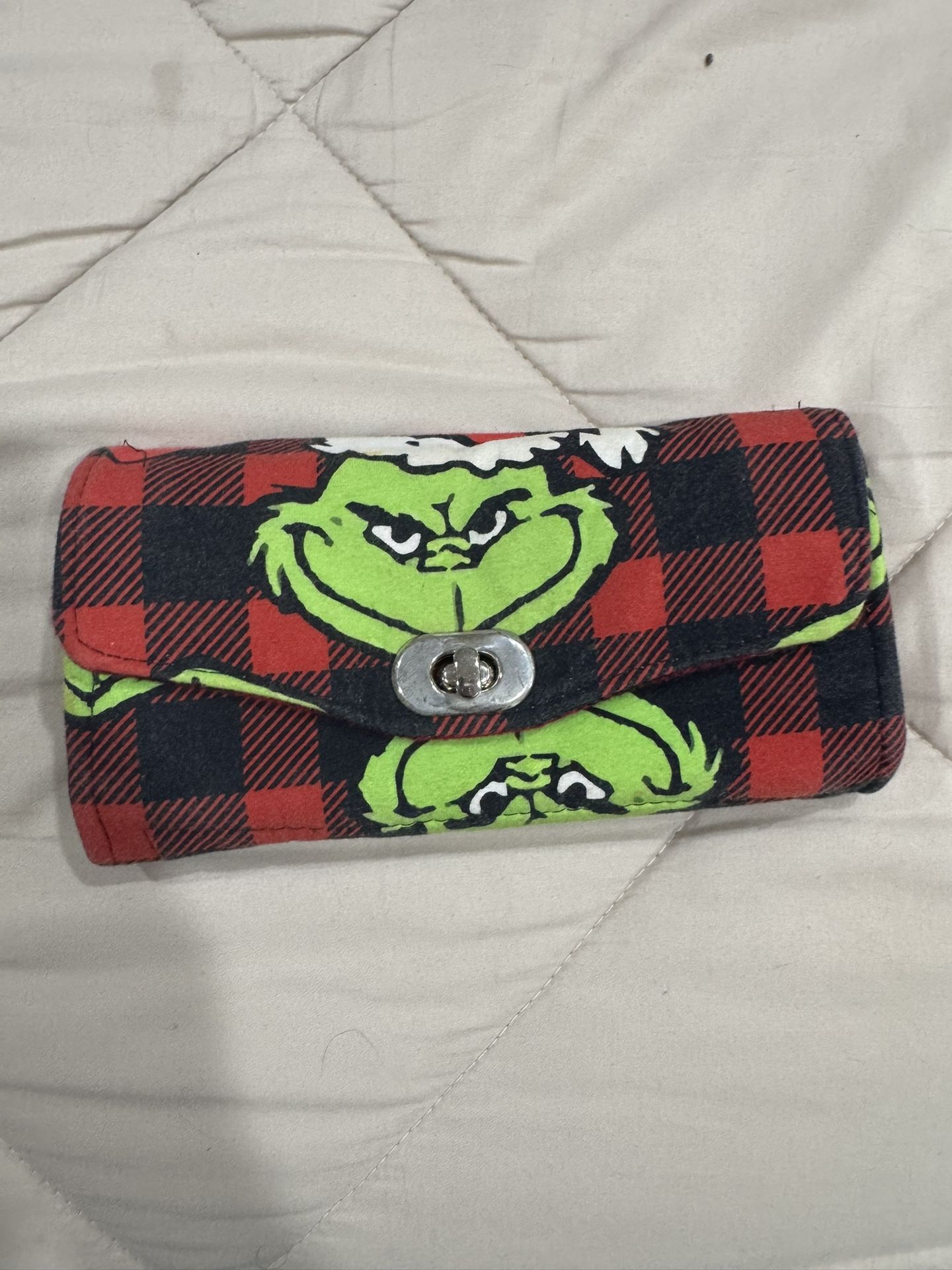 Grinch Wallet 