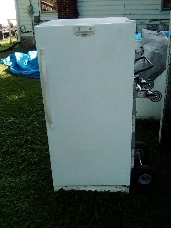 Heavy Duty Commercial Kenmore Deep Freezer