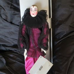 Silvestri Gigi Doll 17" in box. Excellent condition!