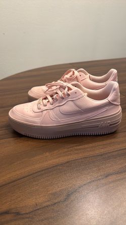 Women's Pink Airforce 1s Sz 10