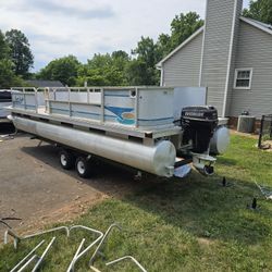 24' Party Kraft Pontoon 
