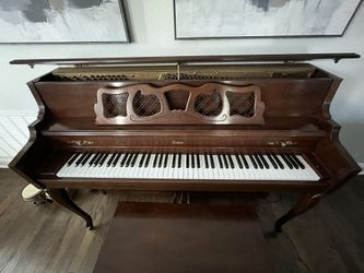 CONN Piano - Upright - Well Maintained