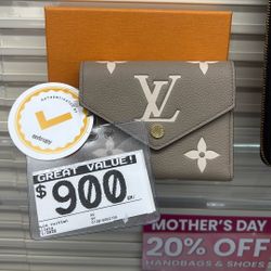 Louis Vuitton Wallet 