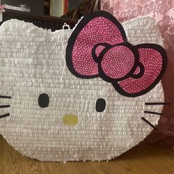 Hello Kitty 