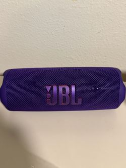 Purple jbl flip 7