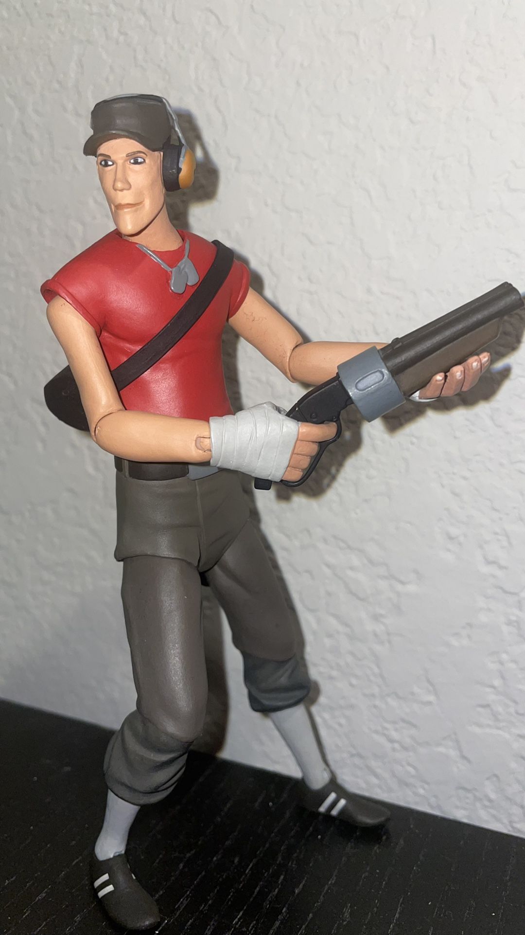 Neca Tf2 Scout Action Figure