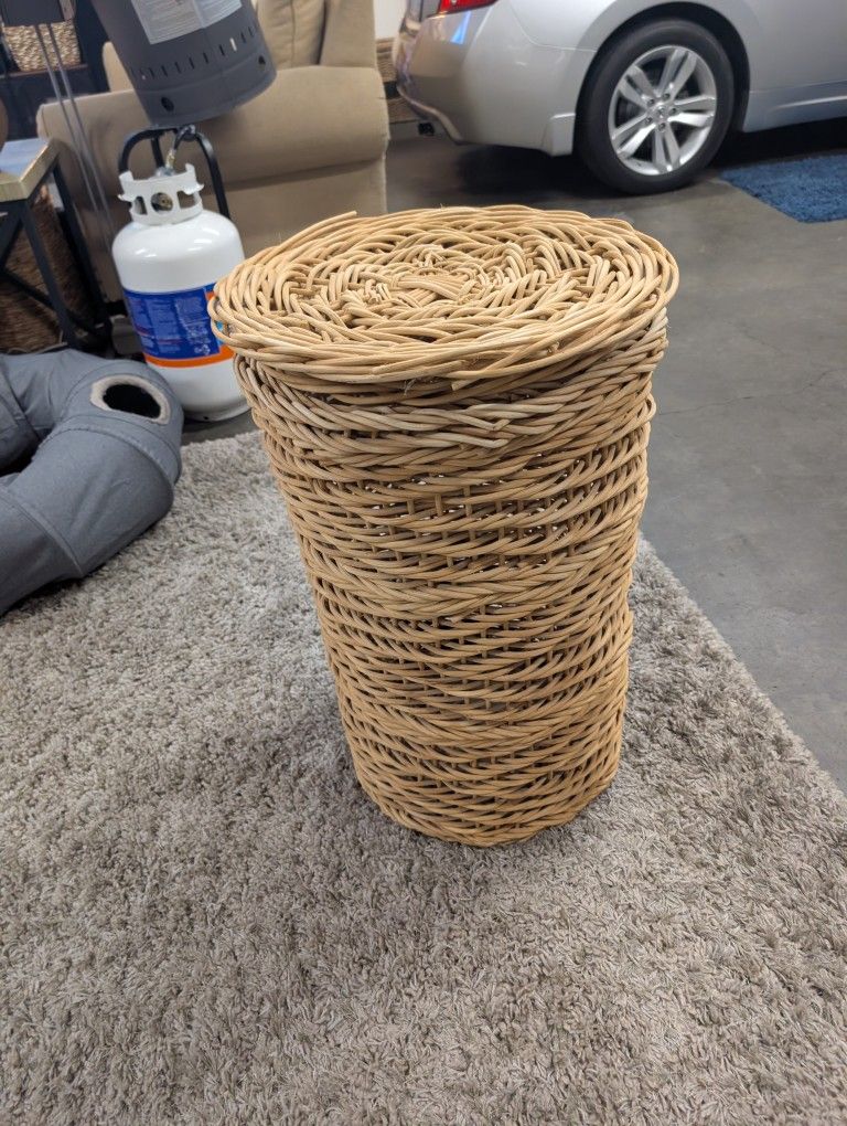 wicker laundry hamper