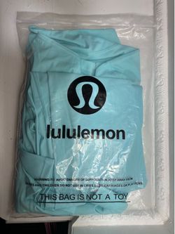 Size 6 Light blue lululemon set