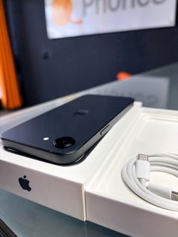 Brand new iPhone 16E 128GB Unlocked for any carrier battery health 100% (zero battery cycles) comes with one year of Apple Warranty expires 10/27 ope