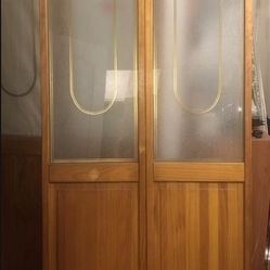 2 Wood Doors Good Condition 80”-18” double ,2 Doors 36”